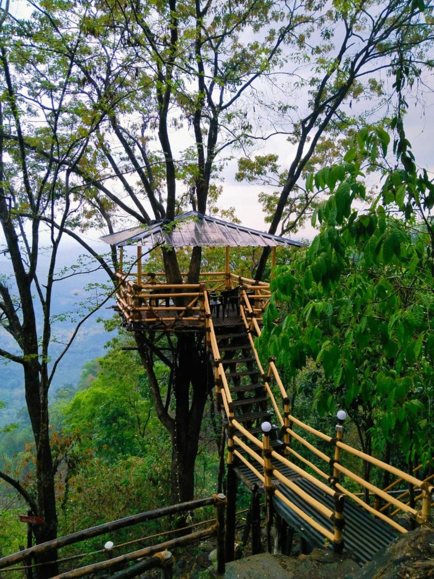 Sunset Valley Kerala Pool Resort - Serene Natural Forest Cottage Stay In Idukki With Sunrise & Sunset Panoramas, Natural Streams & Tranquil Summer Evenings Pirmed Экстерьер фото