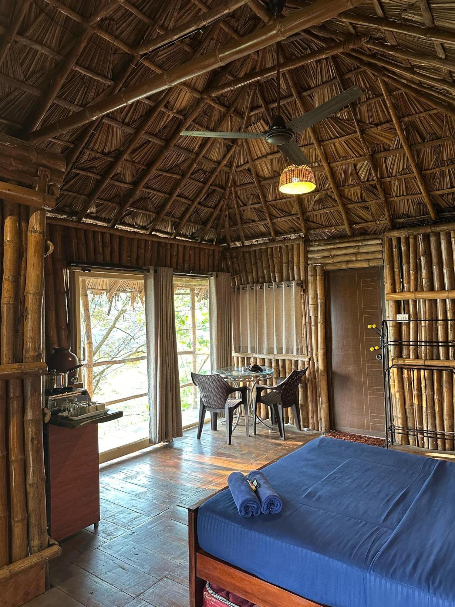 Sunset Valley Kerala Pool Resort - Serene Natural Forest Cottage Stay In Idukki With Sunrise & Sunset Panoramas, Natural Streams & Tranquil Summer Evenings Pirmed Экстерьер фото