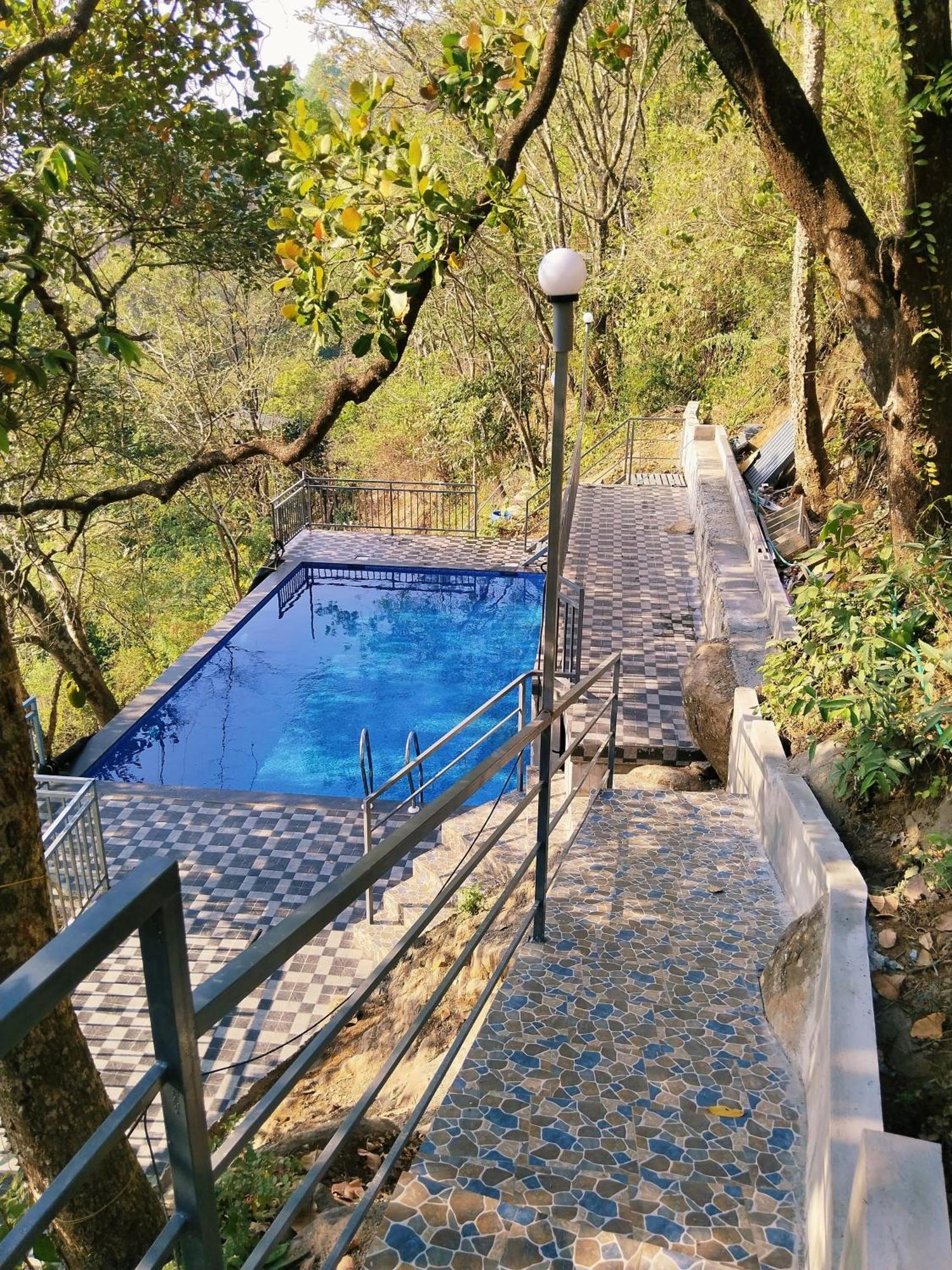 Sunset Valley Kerala Pool Resort - Serene Natural Forest Cottage Stay In Idukki With Sunrise & Sunset Panoramas, Natural Streams & Tranquil Summer Evenings Pirmed Экстерьер фото
